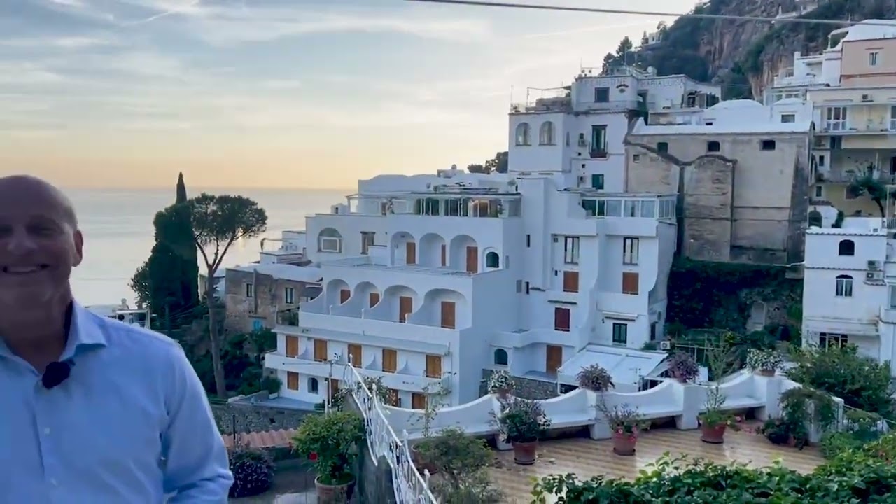Champagne Friday 121 - Amalfi - Positano