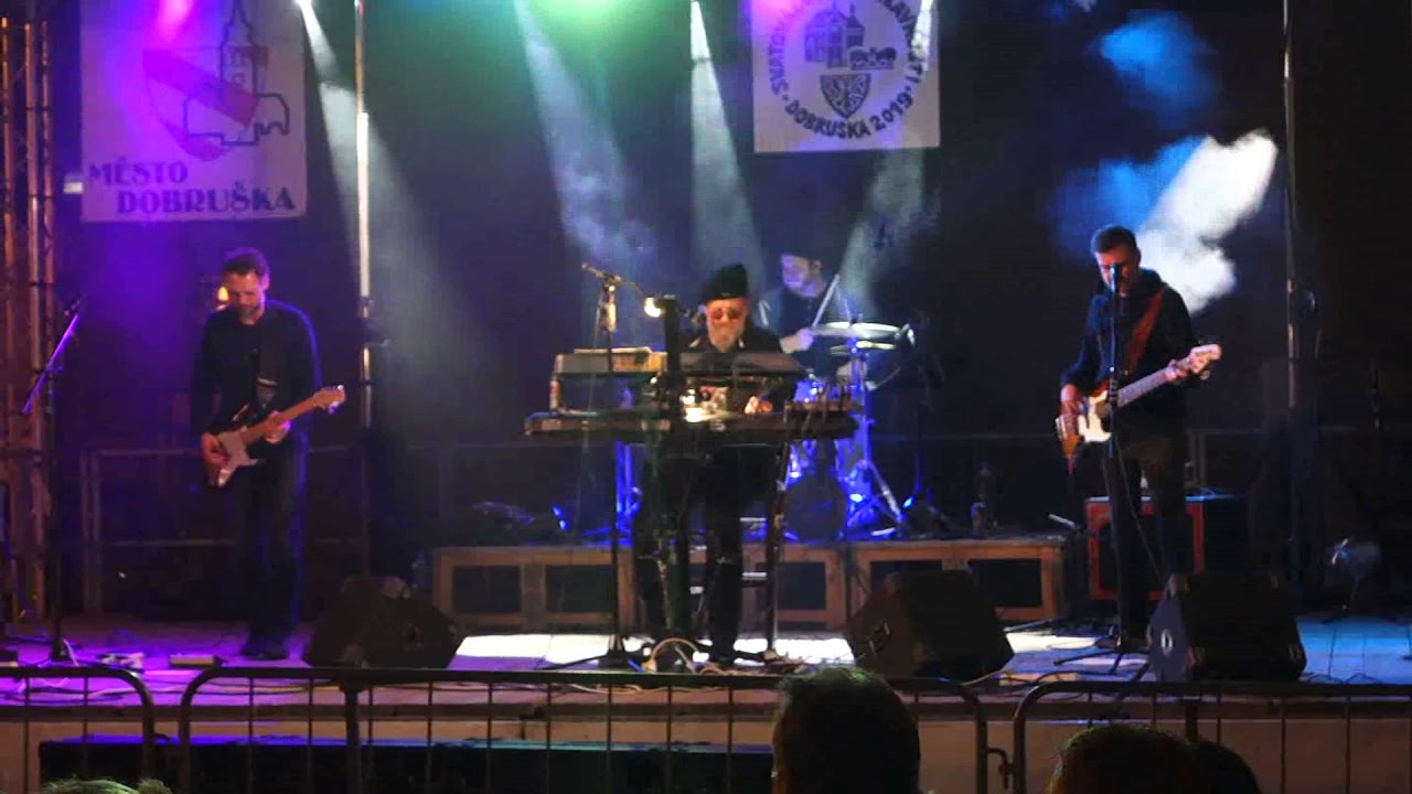 Lešek Semelka + S.L.S :,,Šaty z šátků´´