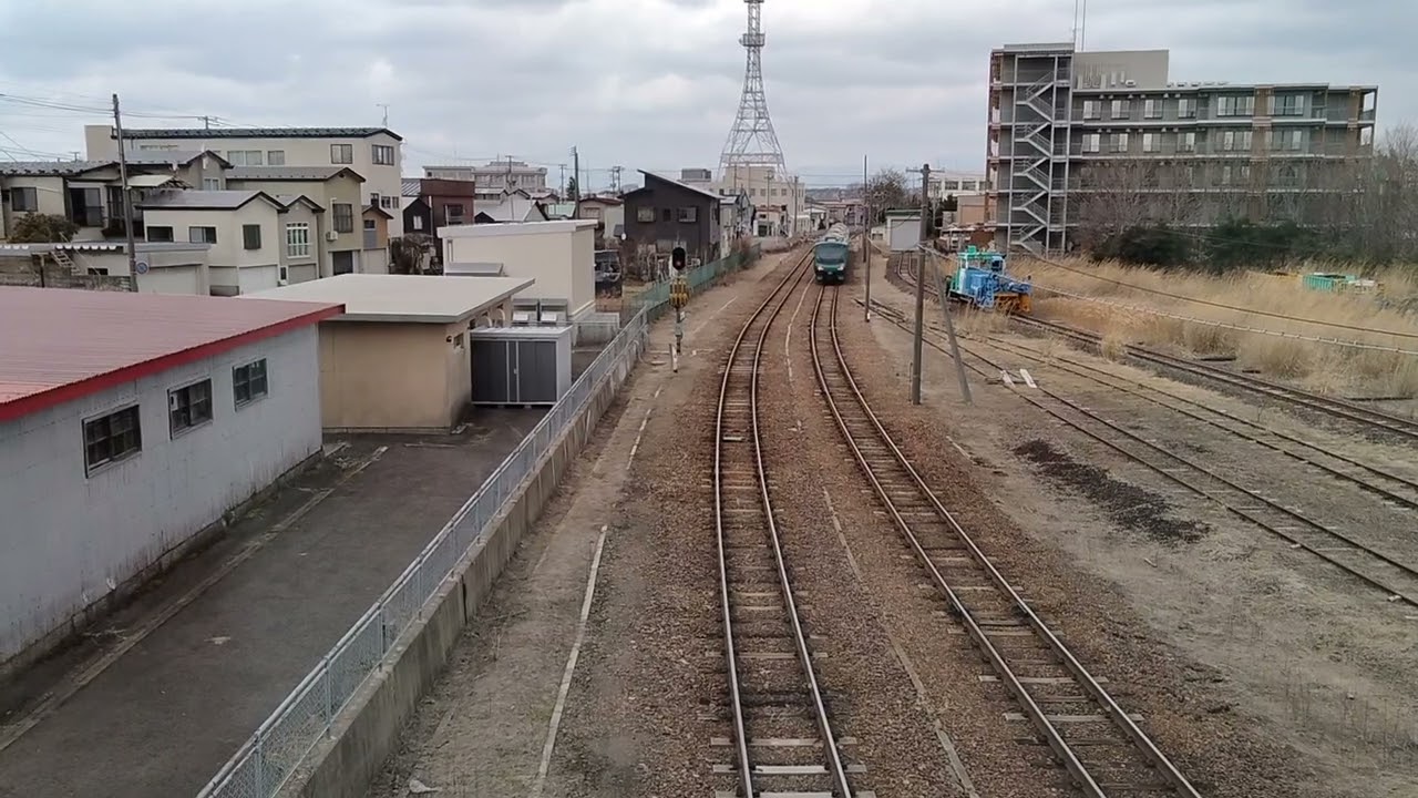 能代駅に入る「橅」