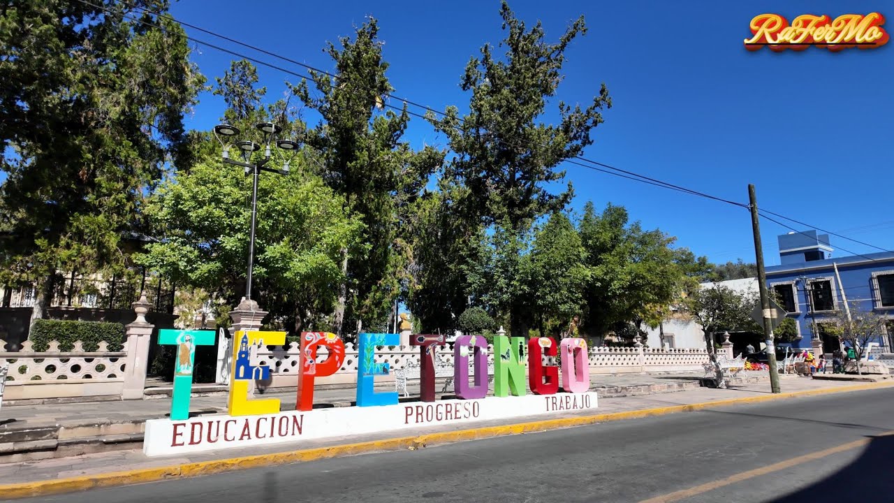 Вход и проход через площадь и выход из Тепетонго, Сакатекас