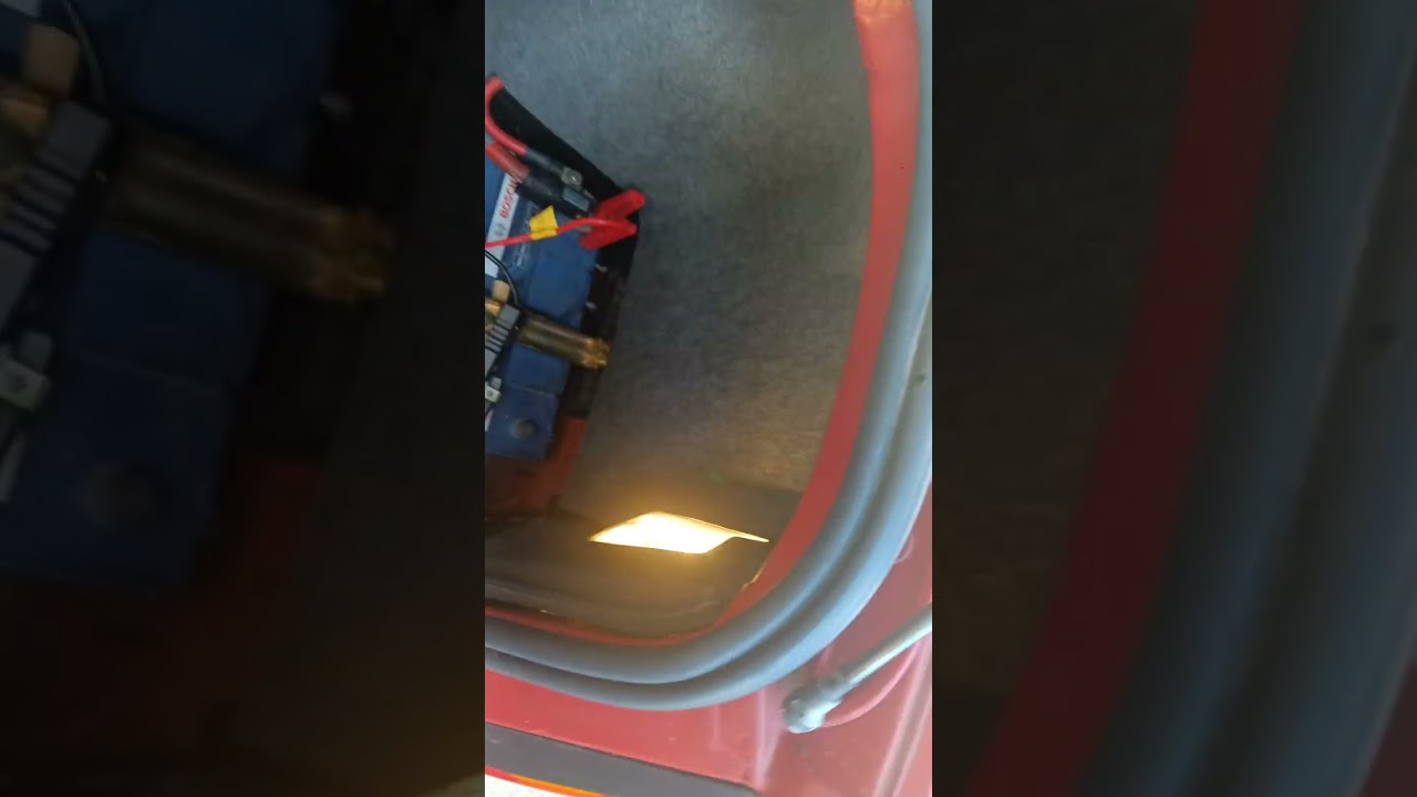 Probamos un mini/arrancador para coche de bajo coste.