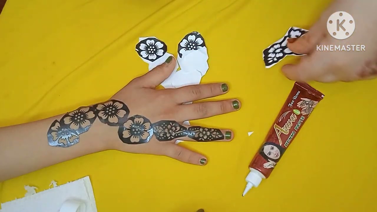 الحناء بالسكوتش أجي أختي نوريك كفاش تحني لبنتك في هاد العيد@سلوى الأناقة #سكوتش الحناء#الحناء #النقش