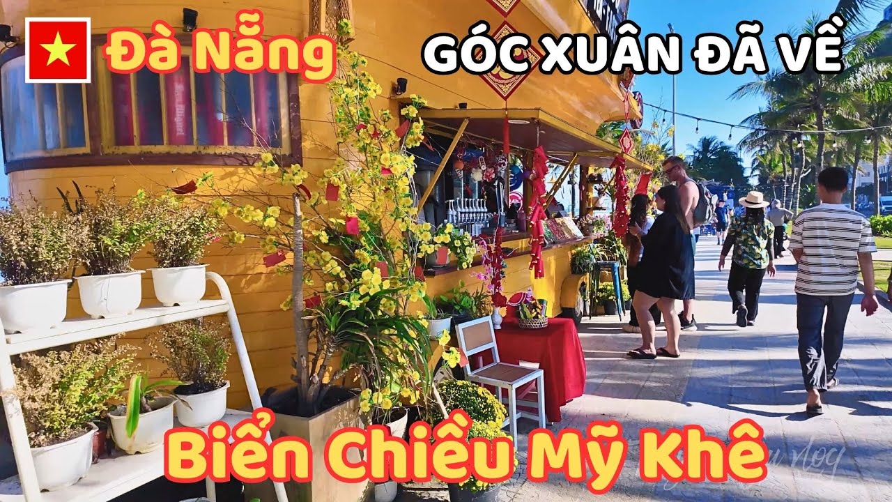 Góc Xuân Đã Về Biển Chiều Mỹ Khê, Đà Nẵng