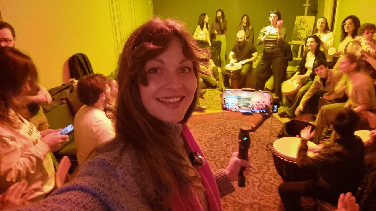 LIVE! Yerevan 🇦🇲 Walk. Music 🥁 concert in an Artist house. Room tou