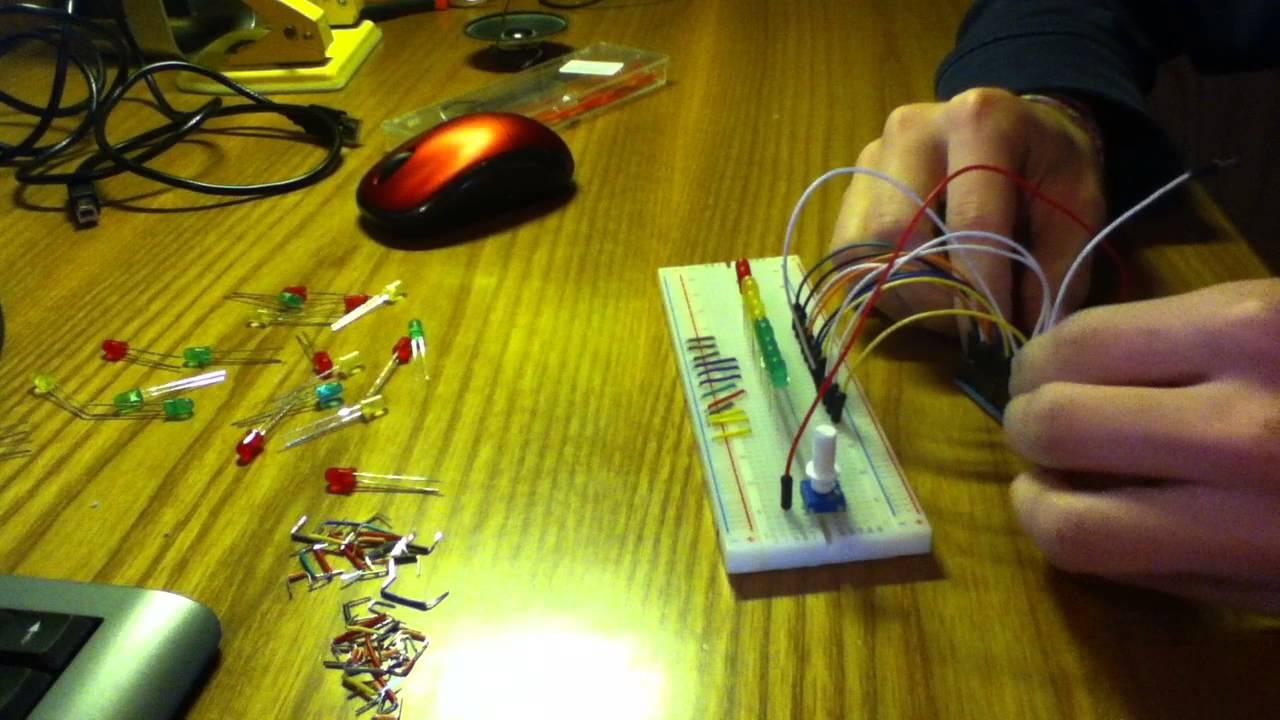 Arduino Progetti: led a ritmo di musica 