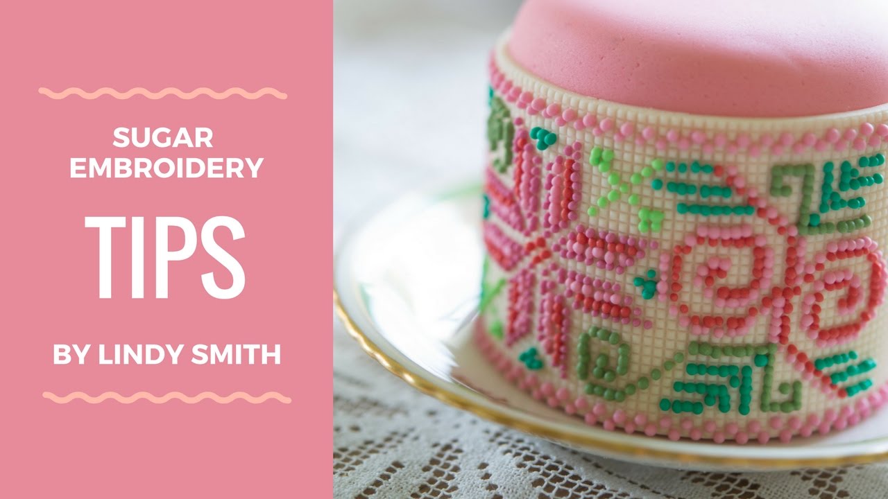 Tips on making Lindy's 'Fair Isle & Beyond' mini cakes