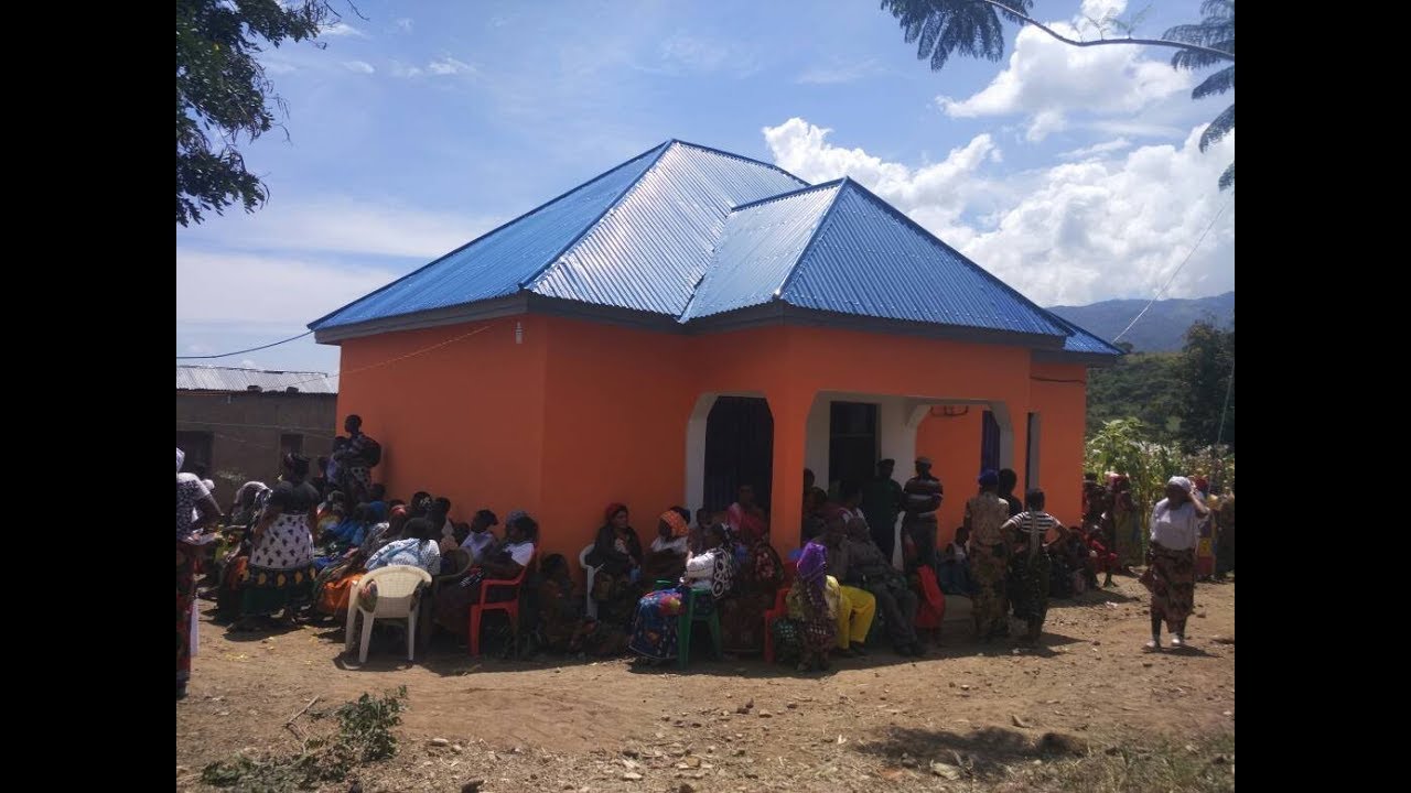 Masogange alijenga mjengo wa kisasa kijijini kwao, Hajawahi kuingia