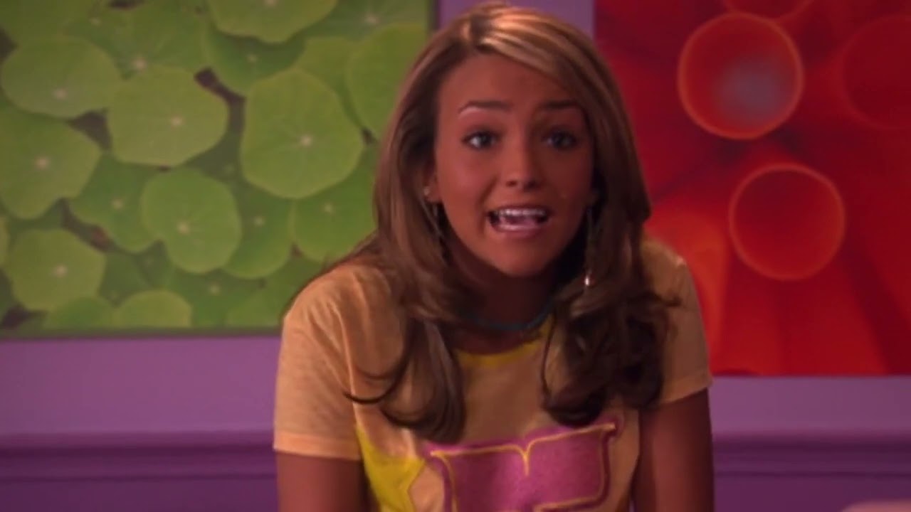 moments from season 1 [Zoey101]