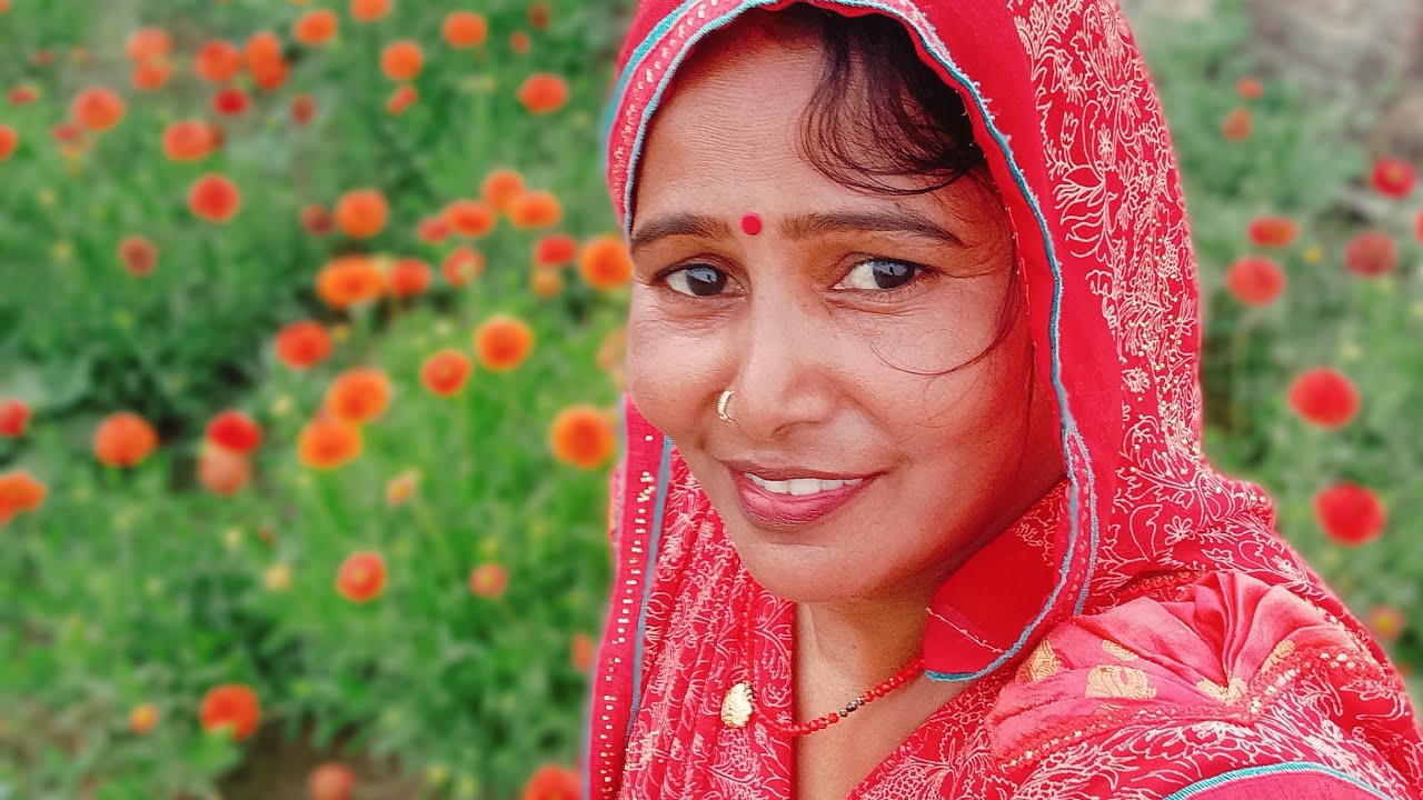 Neelam Devi लाइव है!