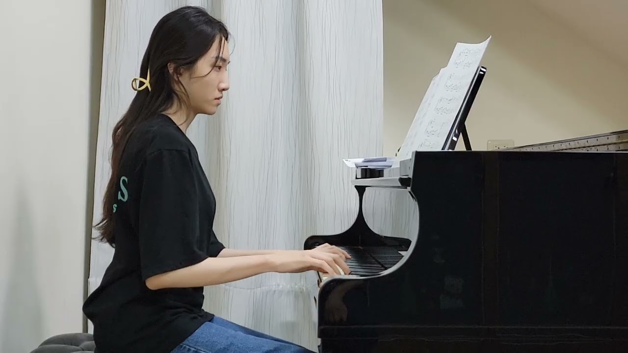 2026年2月10日，精選曲子，舊情綿綿，洪一峰老師創作的。