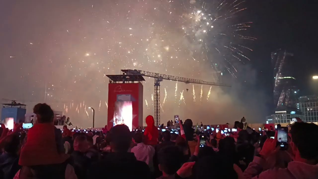 Drone Show and Fire works on New Year Night at Avenues #Bahrain #newyear2023