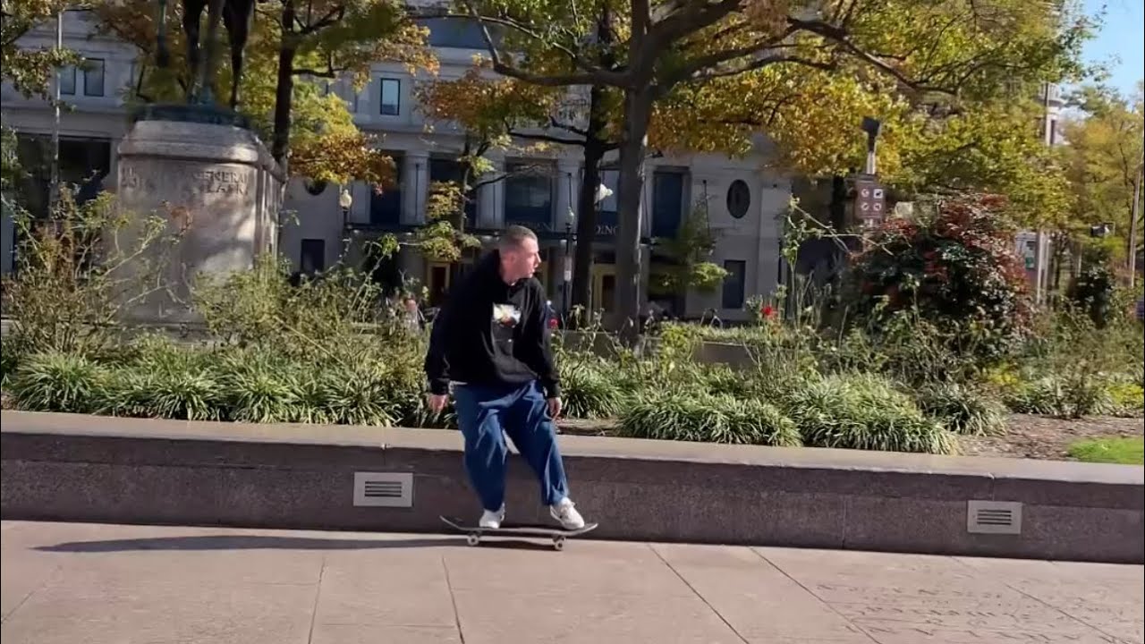 GIRL SKATEBOARDS TRIP