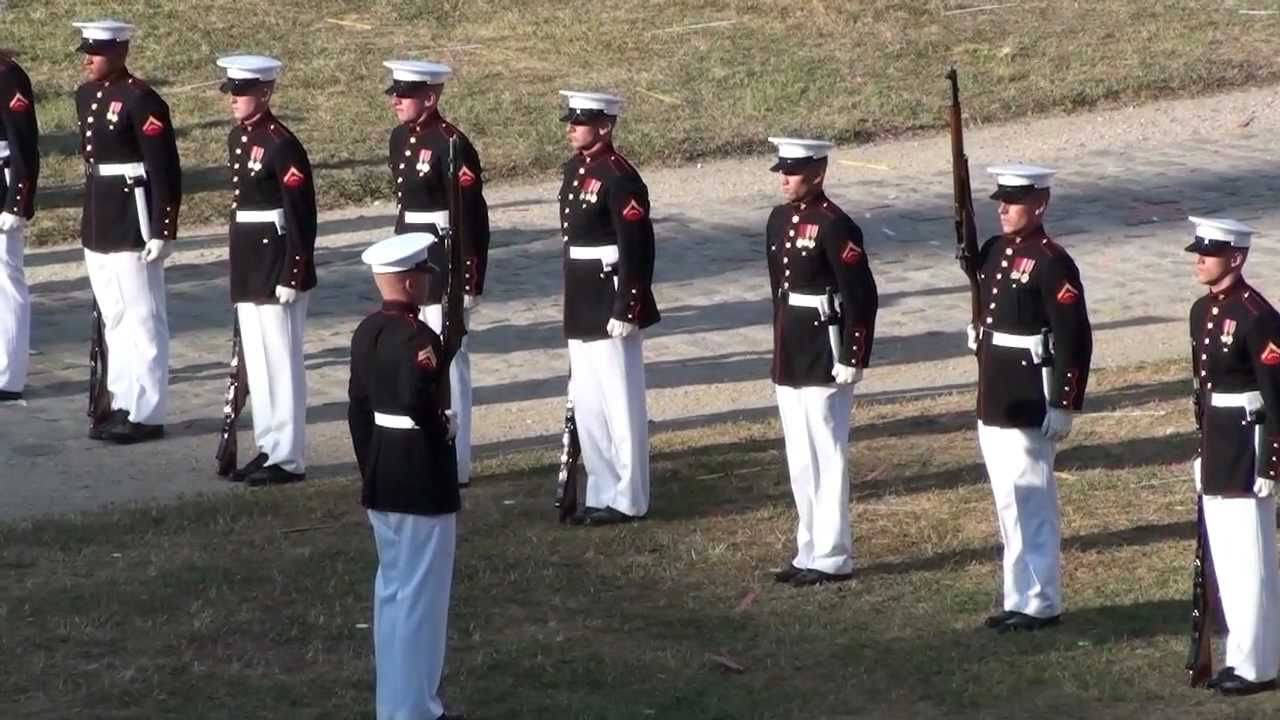 USMC Silent Drill Platoon à Vincennes (France)