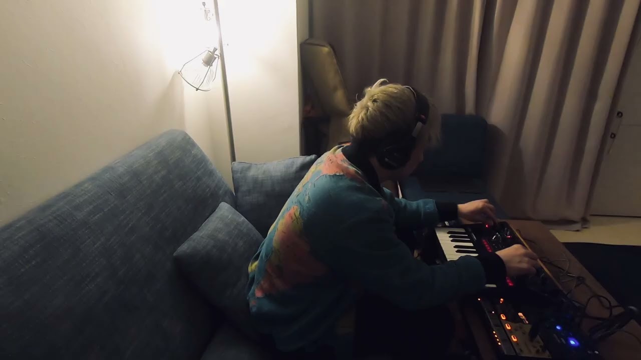 KORG monologue , volca drum , monotron duo