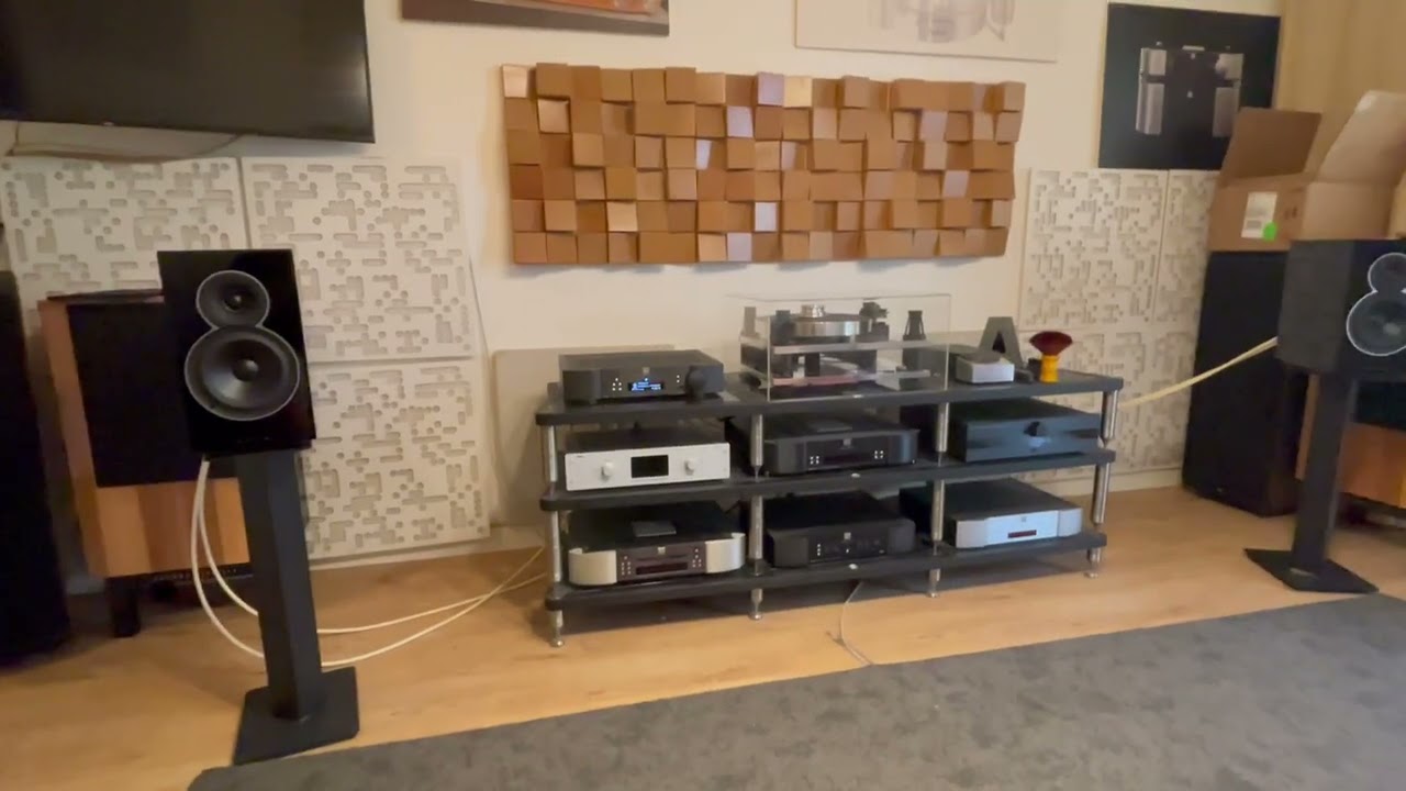 רמקולים מדפיים הי אנד , MOON - Voice 22
