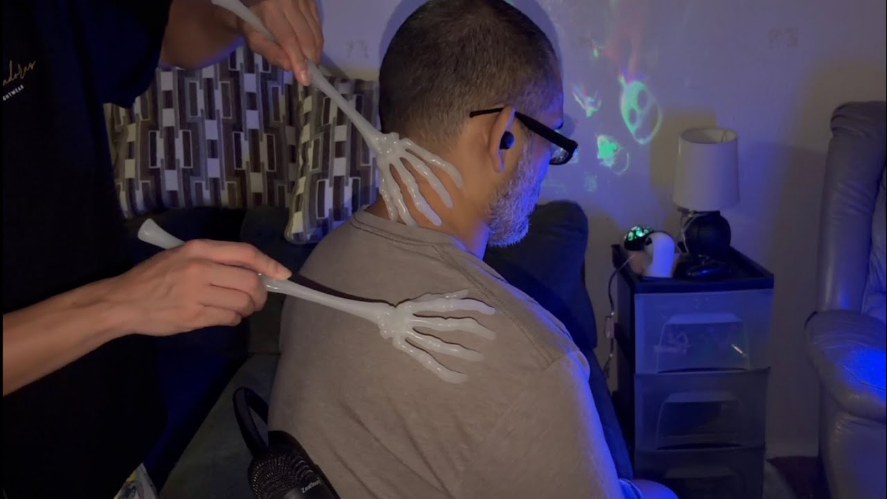 Personal Tingle session | Whispers, scratching, brushing & Skeleton shoulder massage 💀🎃