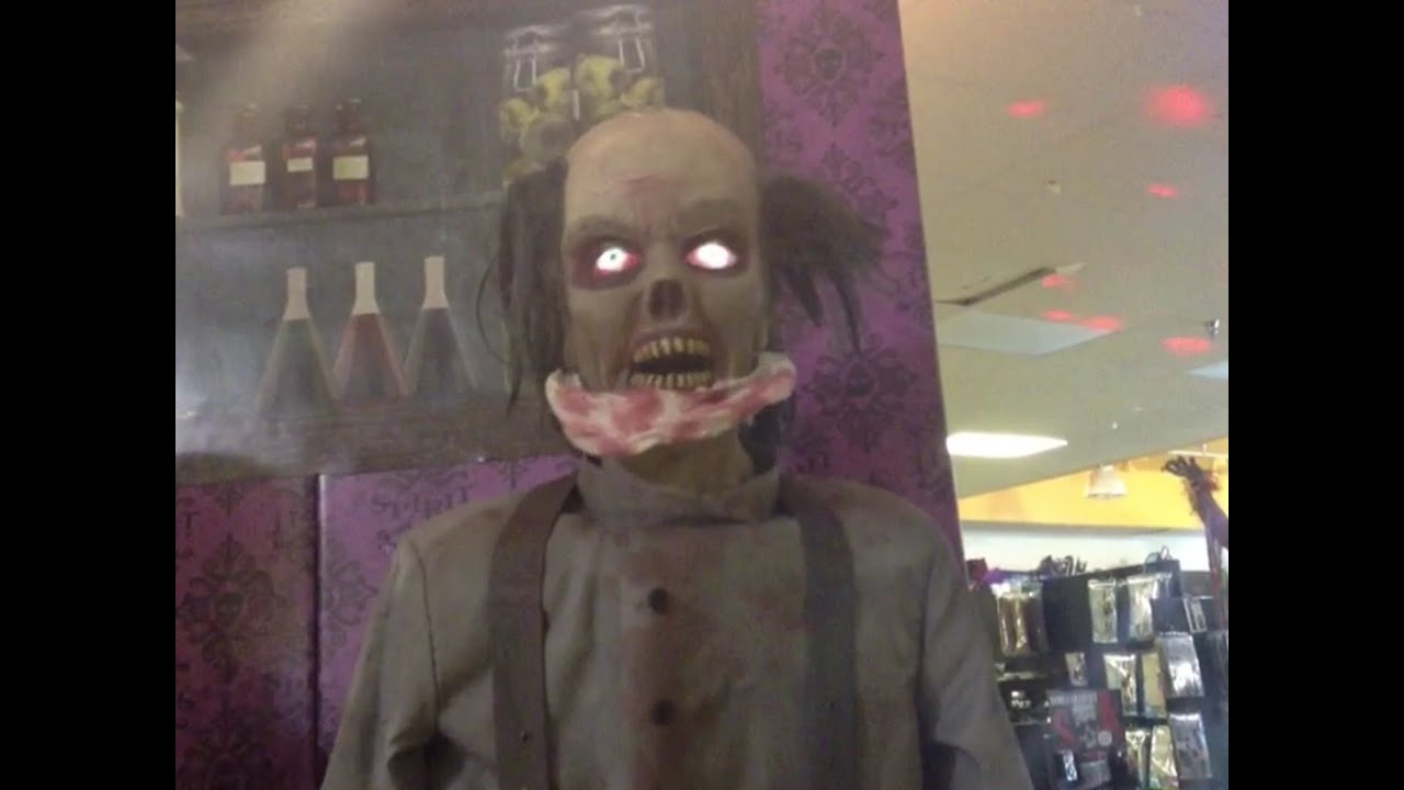 Spirit Halloween 2014 In-Store: Part 1