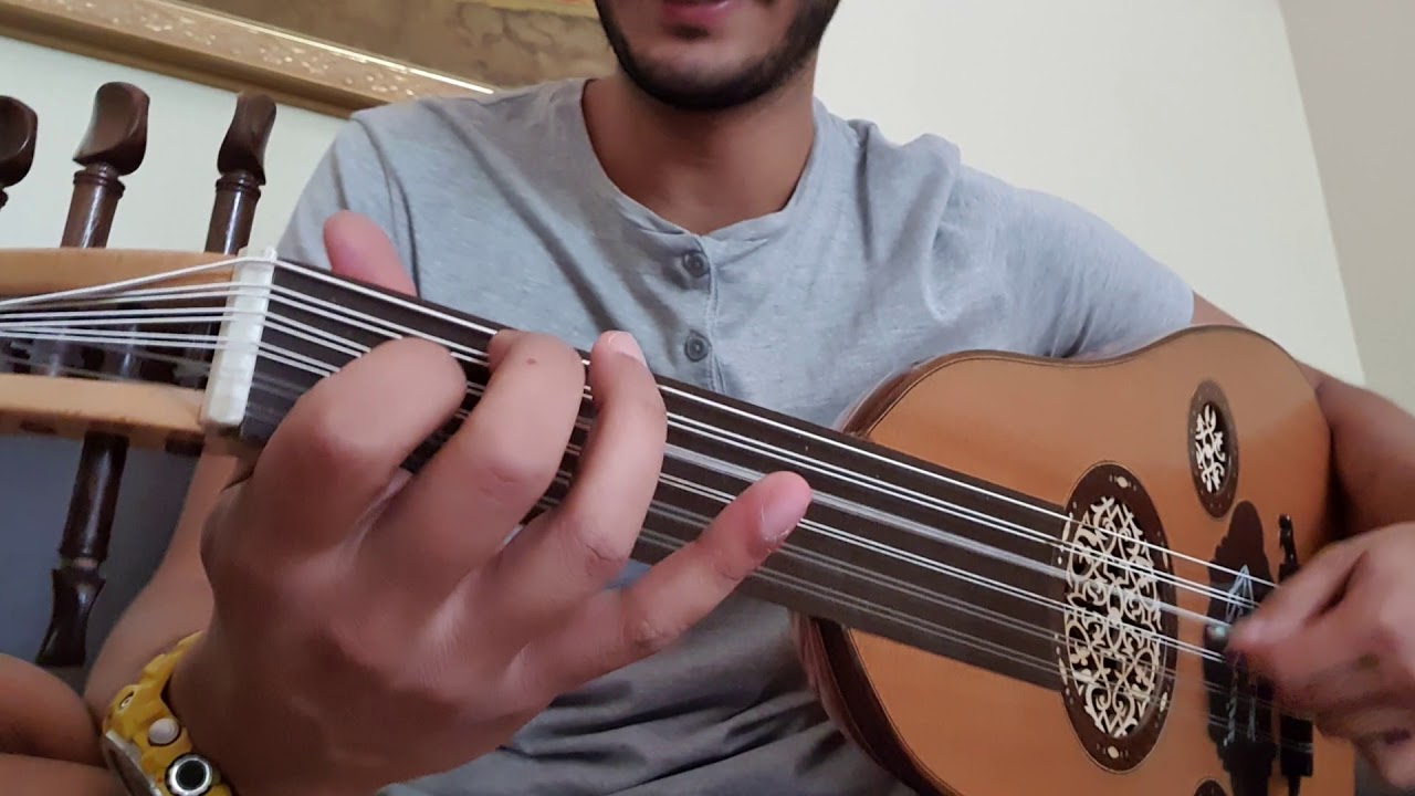 غريب (عبدالكريم عبدالقادر) دندنة عود