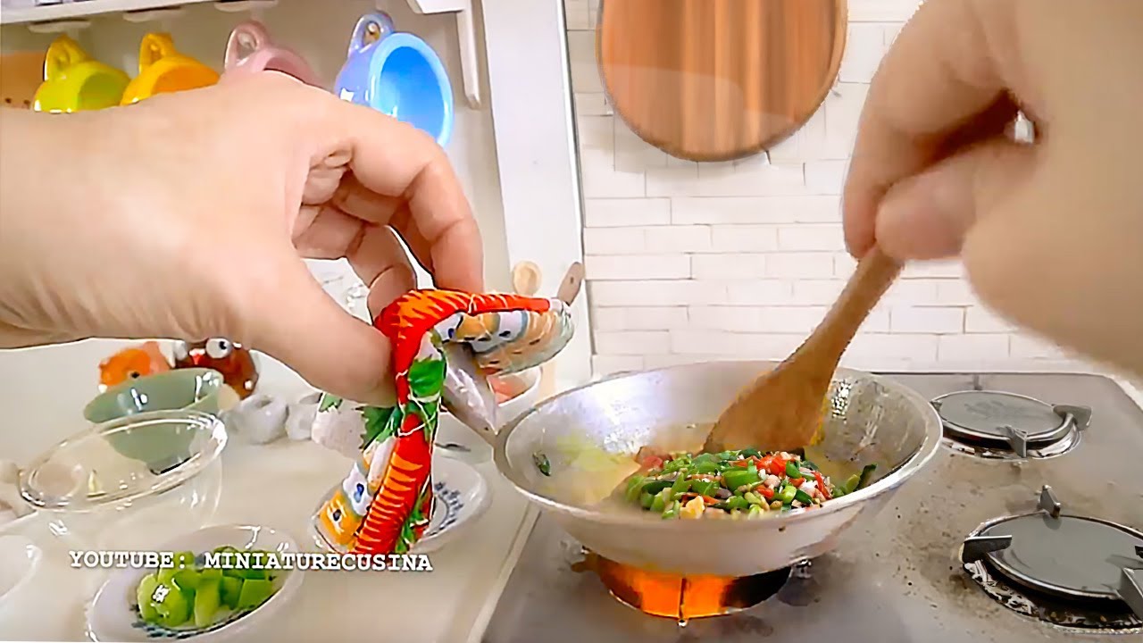 One Pot  Spanish Chicken and Potatoes REAL KITCHEN TOY SET | Miniature Cooking..