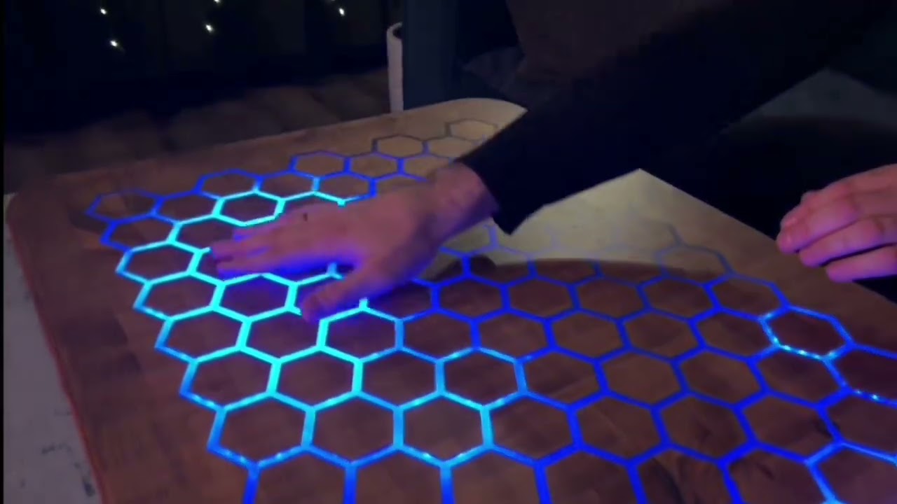 🔥 Журнальный столик с Сенсорной  LED-подсветкой «Соты». 