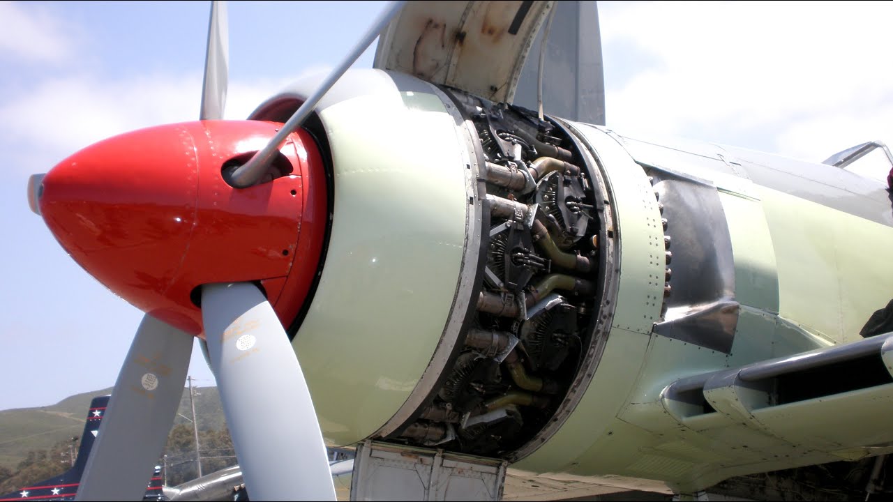 Old RADIAL ENGINES Cold Starting Up and Loud Sound 14
