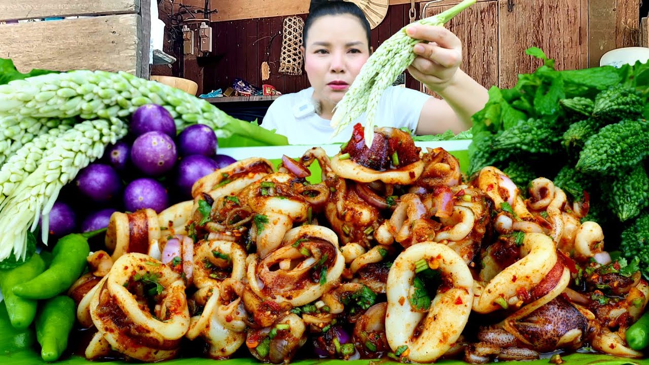 ก้อยปลาหมึกหอมข้าวคั่วมะนาวเเกล้มมะระดอกข่าเน้นๆเเซ่บถึงใจ|ส้มซ่าพาเเซ่บ 7 พฤษภาคม ค.ศ. 2025