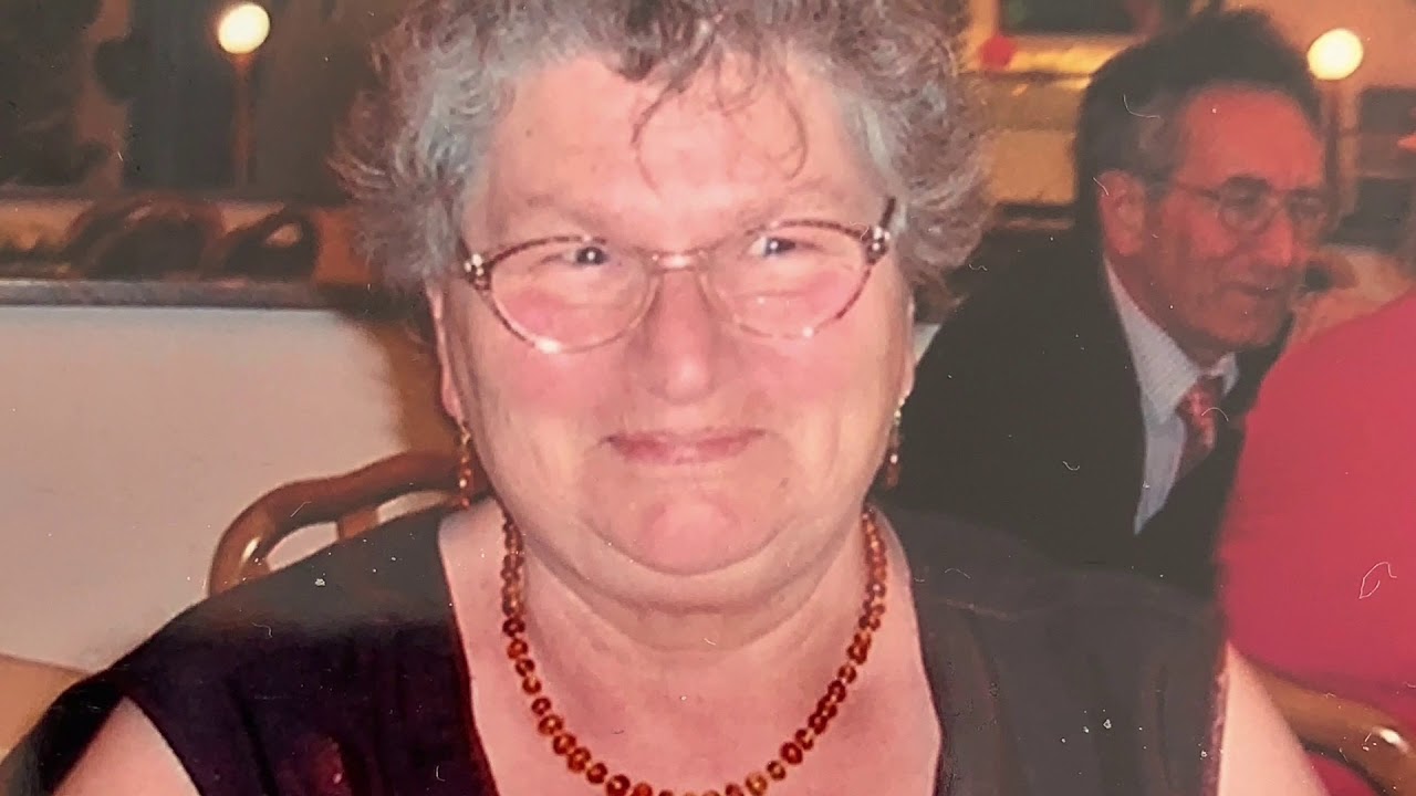Mama du fehlst uns allen so sehr