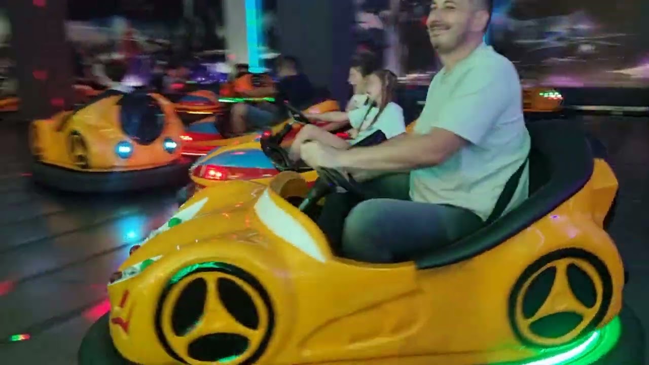Arena Galaxy mașinuțe pt cei mici și cei mari