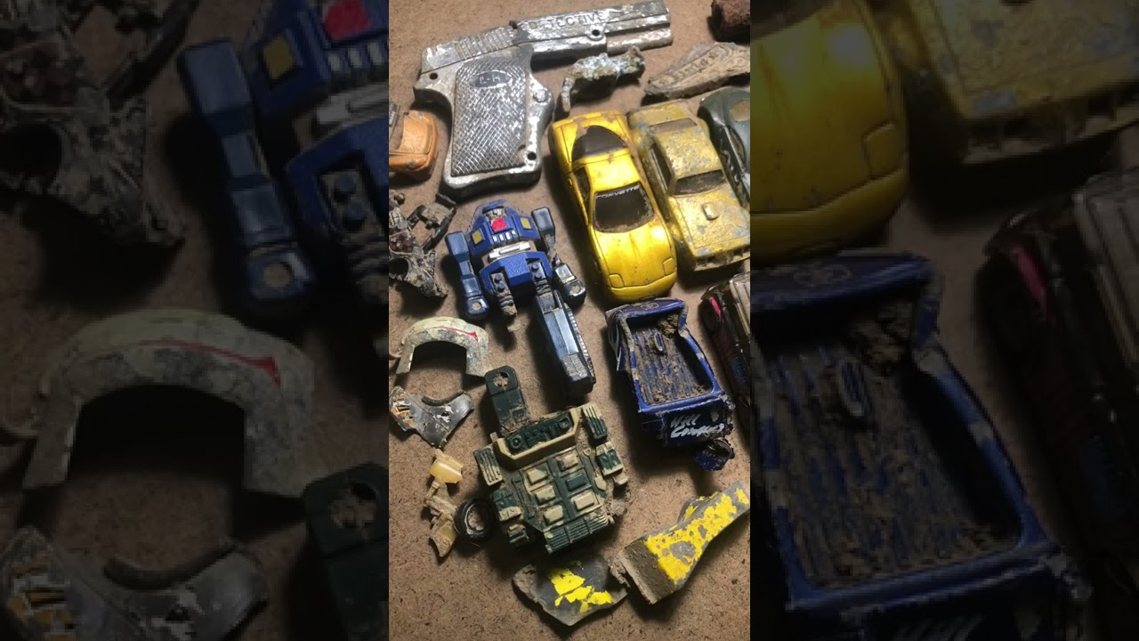 All the Toys I Found Metal Detecting in May! 🤲🤖🔫🚗