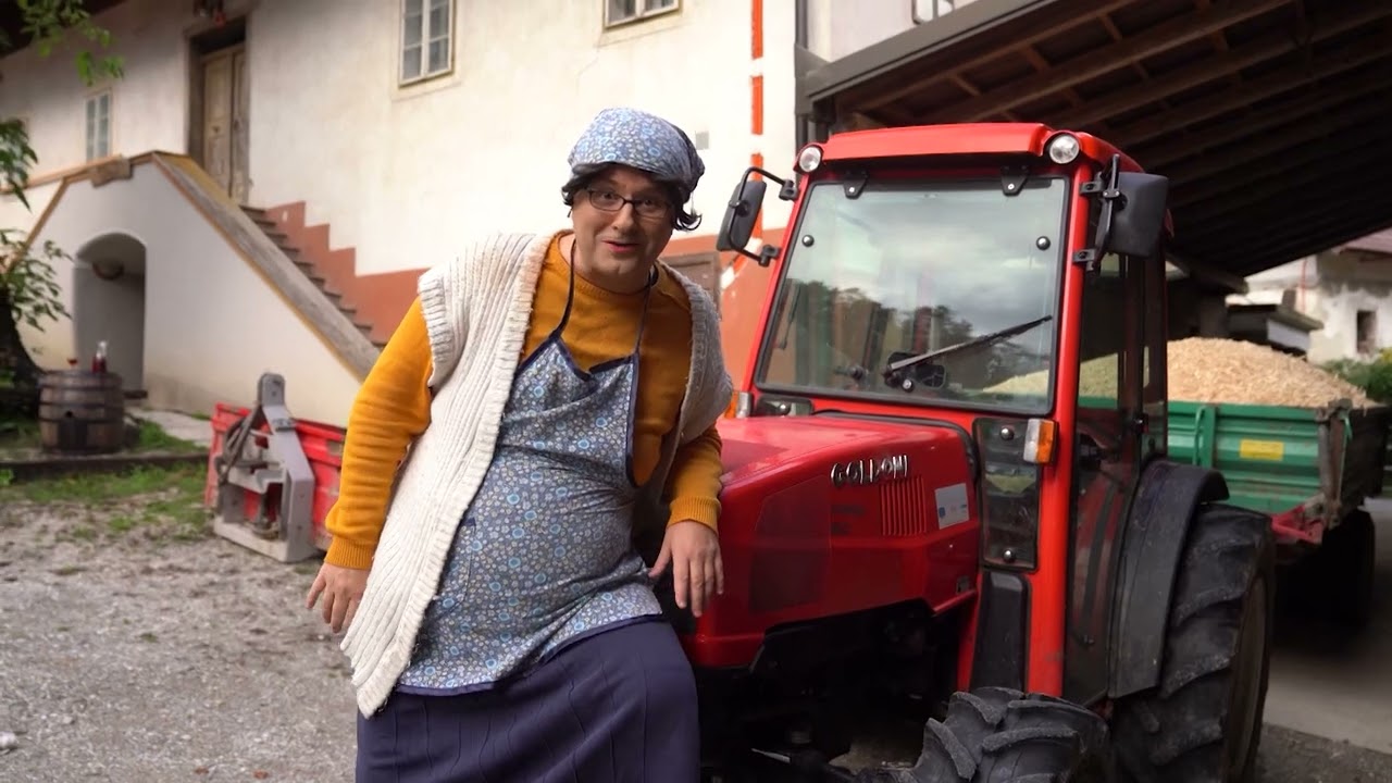 Veseljačenje z Mamo Manko: Romska logika