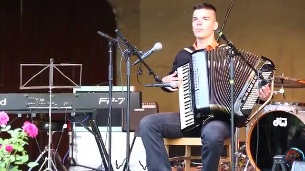 L'amour toujours. Gigi D'Agostino. Accordion Cover.