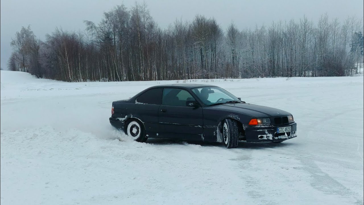 BMW E36 na lodzie 