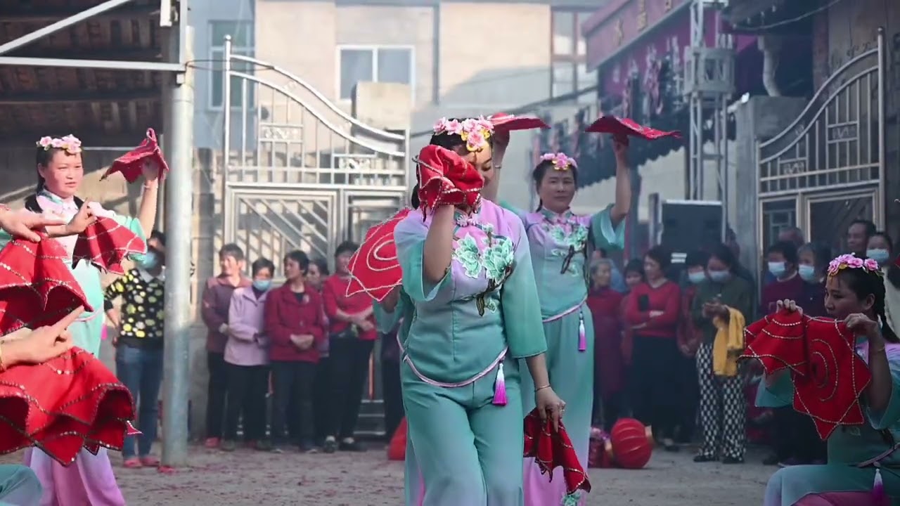 中国民间传统舞蹈表演