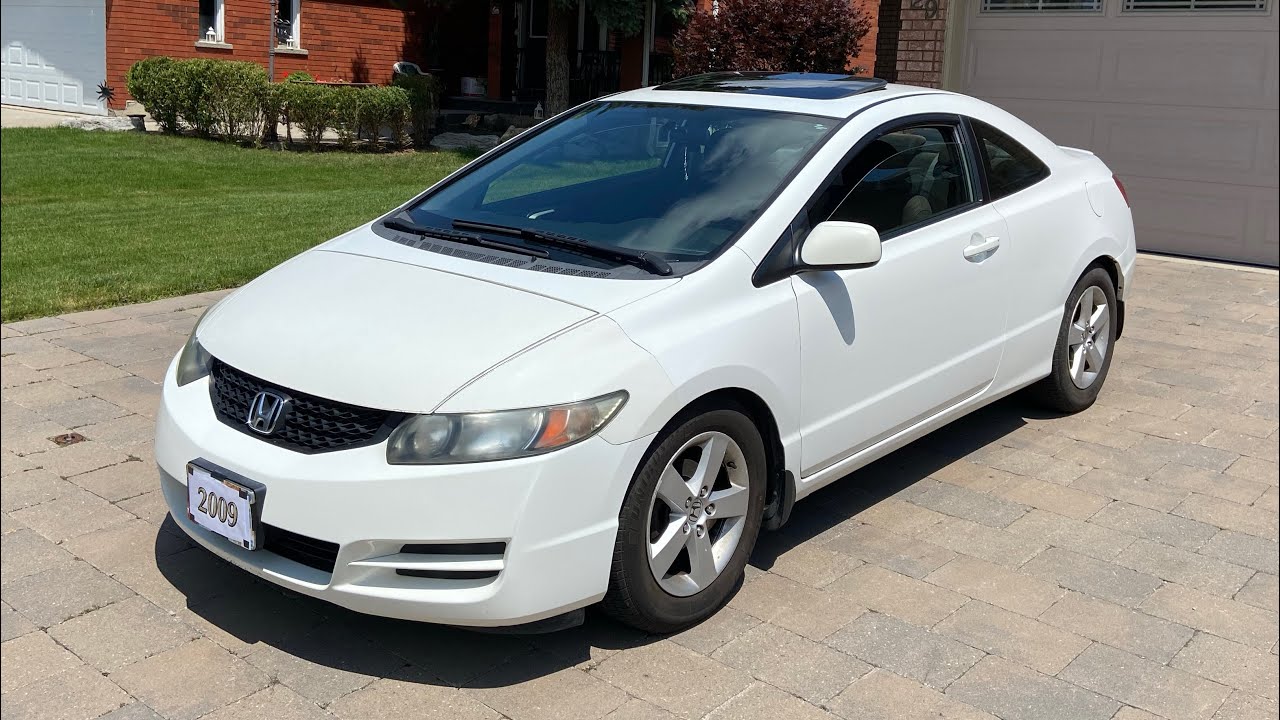 Запуск двигателя Honda Civic EX Coupe 2009 года и подробный обзор