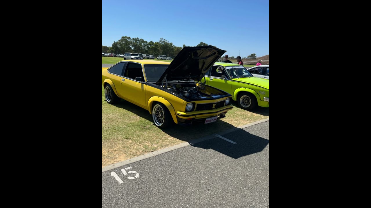 Custom Cars and Coffee at the #Perth #Motorplex - #customcarsandcoffee #kwinanamotorplex