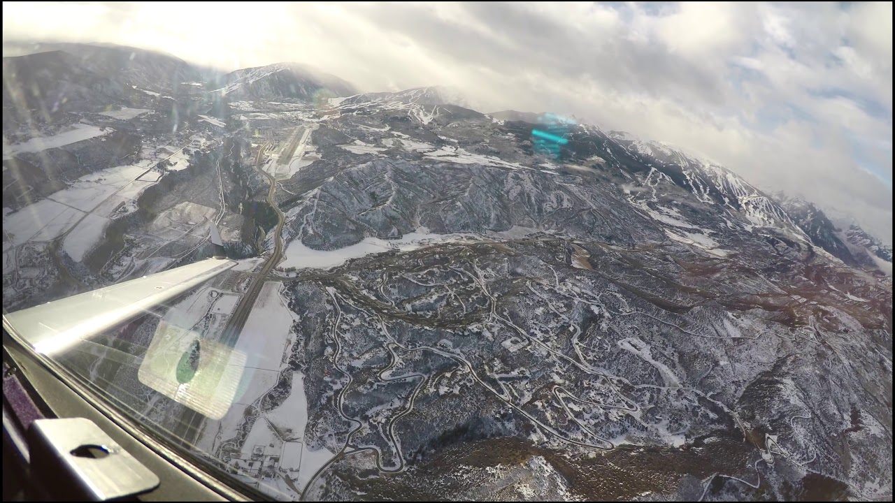 Aspen Takeoff & LINDZ8 Departure