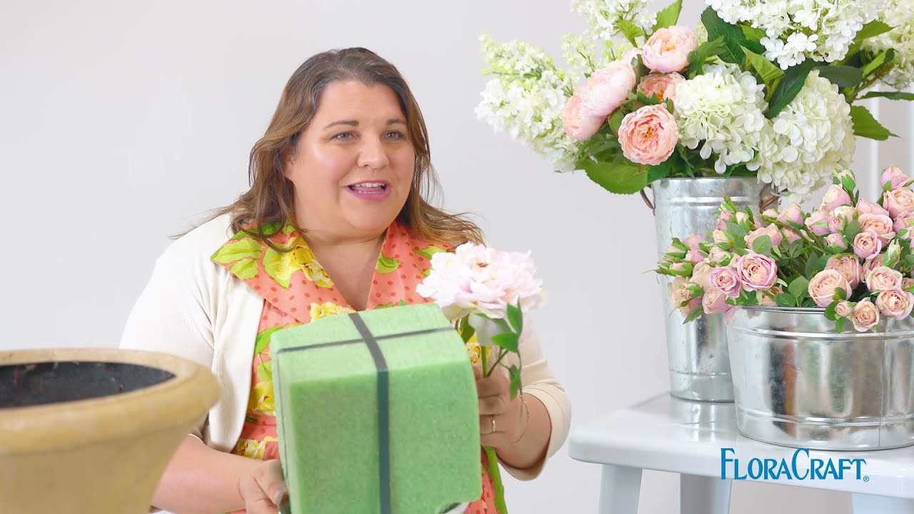 Centerpiece with FloraFōM®