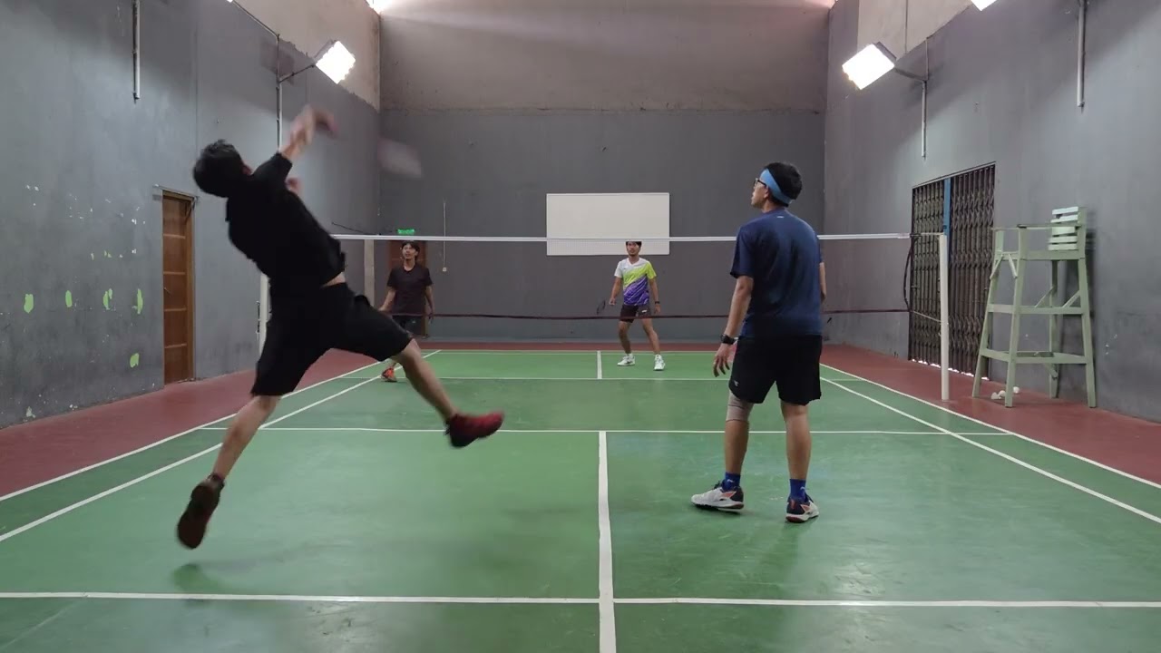 Aghil/Wahyu Vs. Ujang/Rian