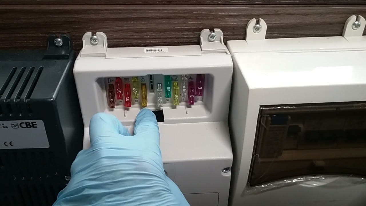 Benimar Mileo 286 inside handover