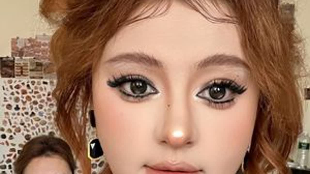 #零基础学化妆 #烟熏妆 #方圆脸妆容 #美妆 #新手化妆教程