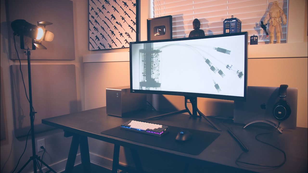 ULTIMATE Minimalist Mac & PC Desk Setup