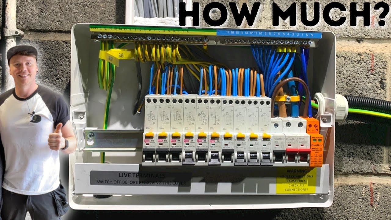 How much do electricians charge in the UK