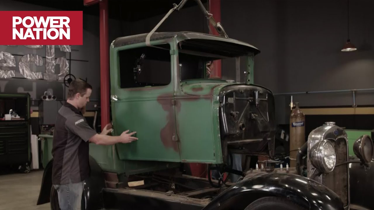 Transformación de un Modelo A de 1930 en un Street Rod moderno.