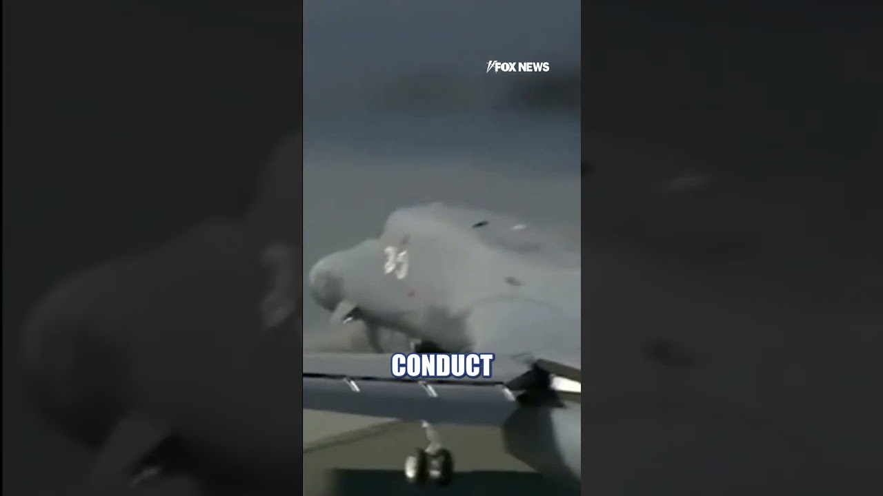 NEW: US B-1 bombers EVACUATED from UK military base #shorts