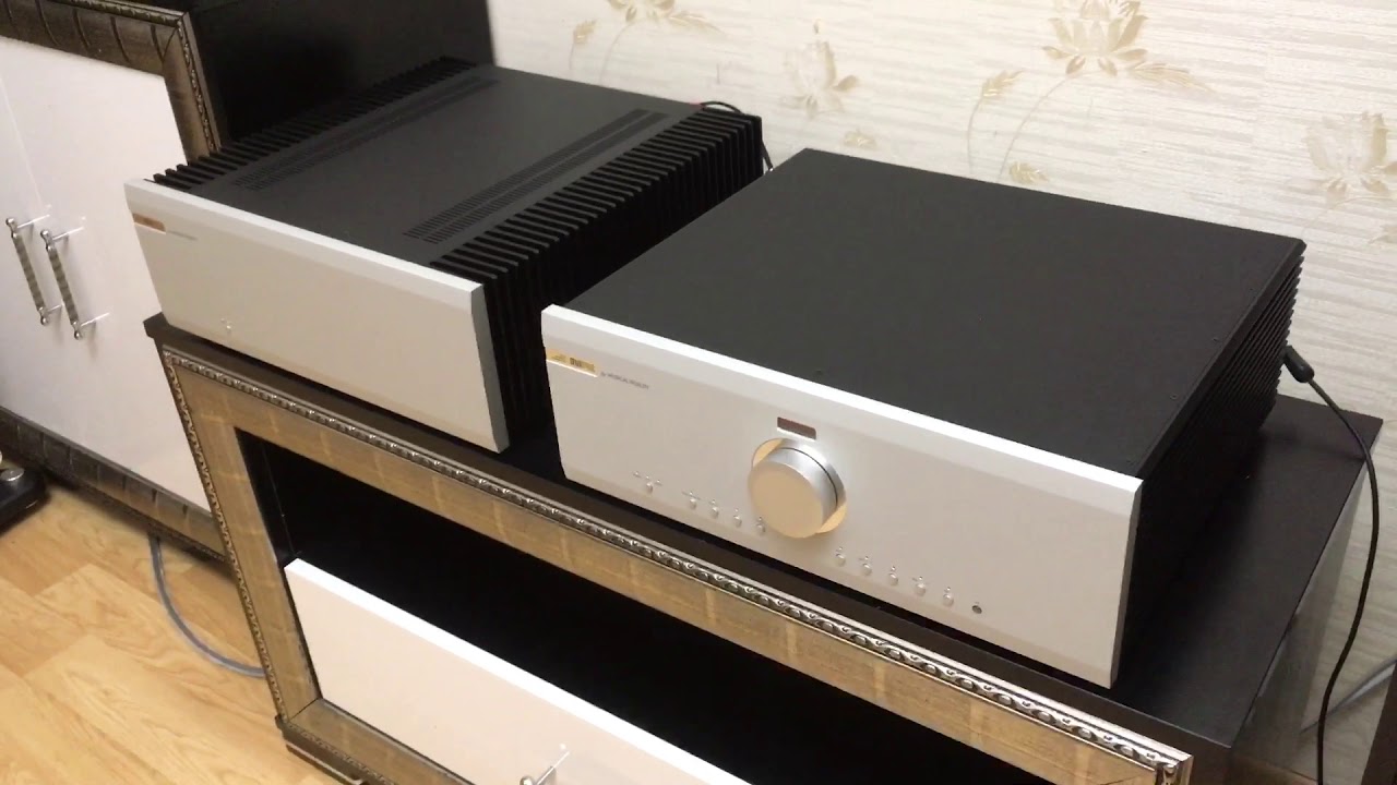 Musical Fidelity M8 PRE 500s. Monitor Audio PL300
