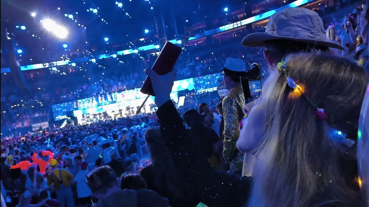 Кельнський фантастичний карнавал, концерт, танці, пісні 🥳 Fantastischer Karneval, Lachende Kölnarena