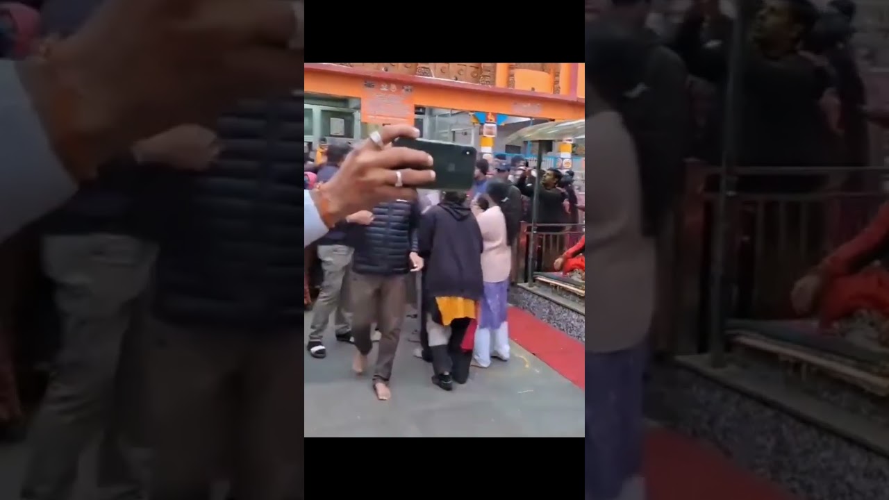 #Thalaivar #Rajinikanth craze at #Badrinath..#ytshorts #youtubeshorts #ytshortsindia #telugu #Tamil