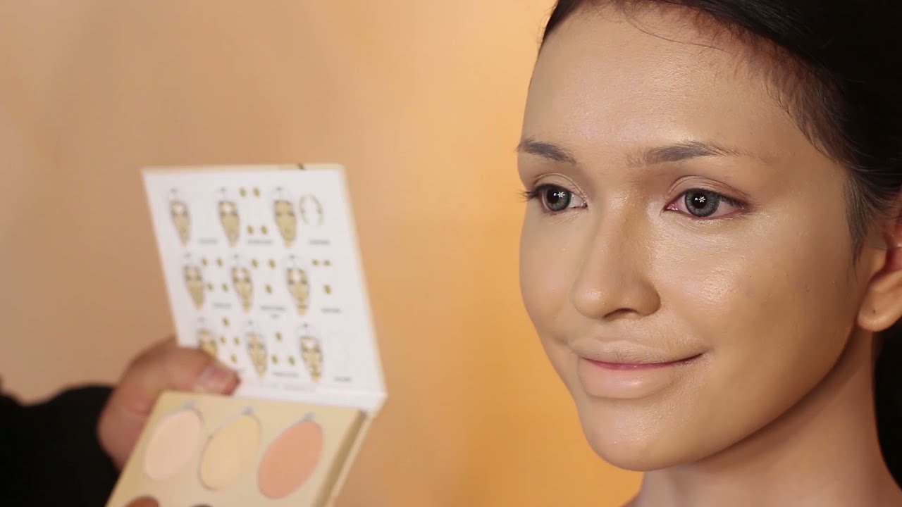 Makeup With The Professional - Yohanes Soelarso
