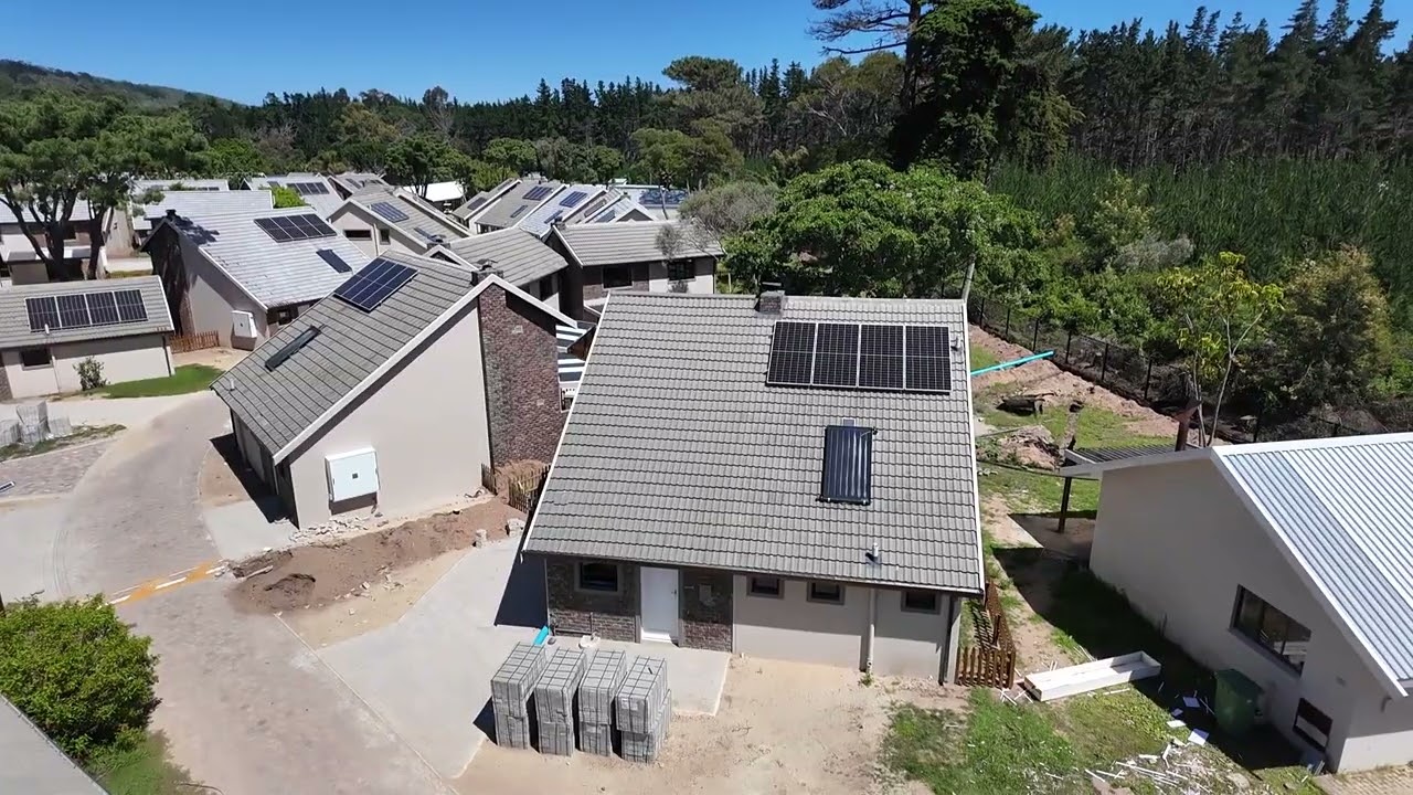 Secure Living in Pine Lake Lifestyle Estate - Swartvlei - Sedgefield - South Africa