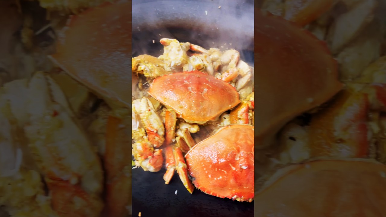 No1.Ginger Green Onion Crab 🦀 姜葱炒蟹